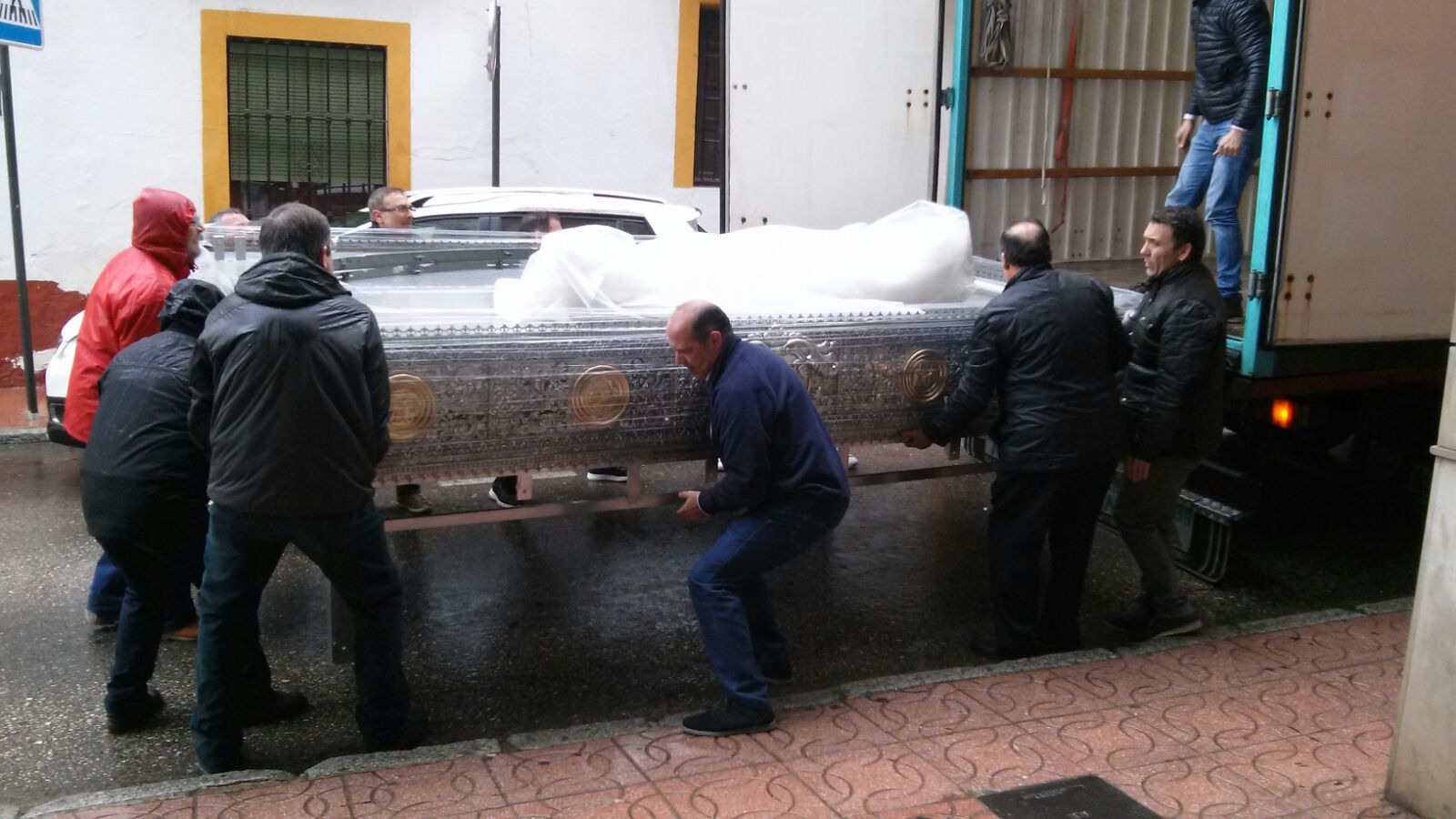 llegada trono virgen 4